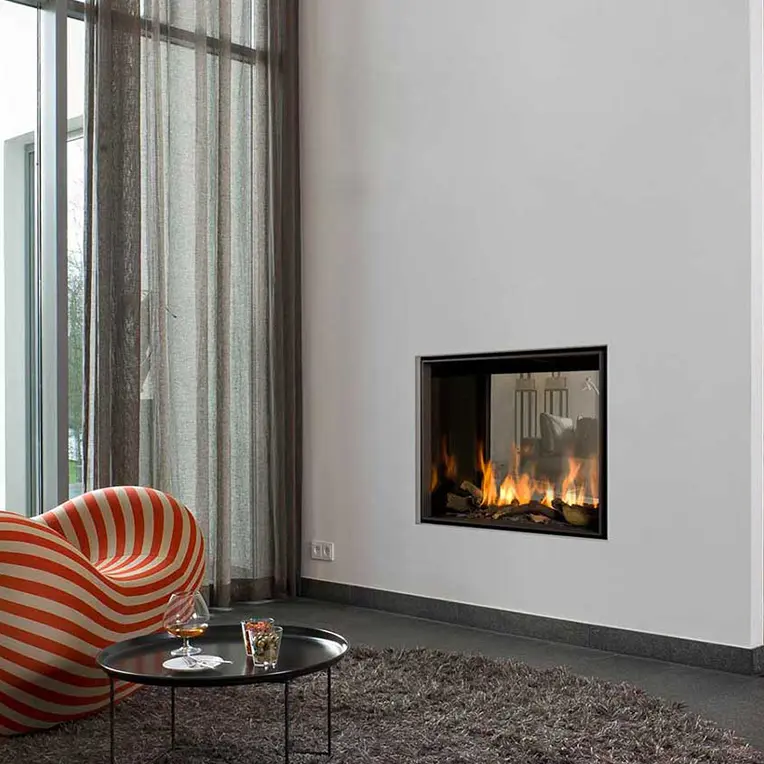 DUIS Einbaukamin mit Panoramascheibe - Exklusive Kaminlösung Mallorca MOOSMOOS Partner